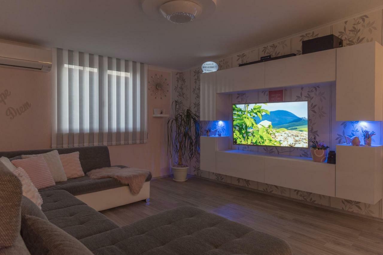Apartment Danijela II Σίμπενικ Εξωτερικό φωτογραφία