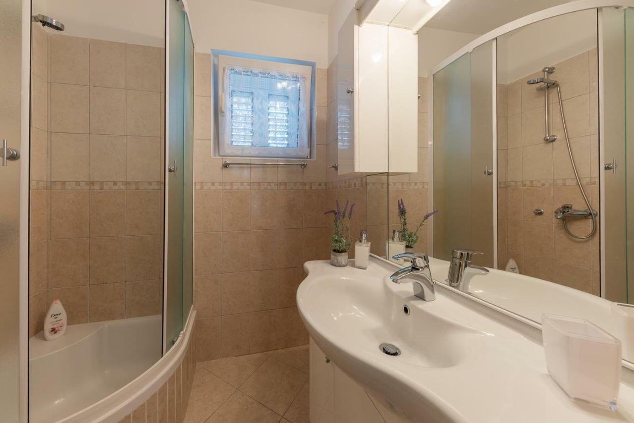 Apartment Danijela II Σίμπενικ Εξωτερικό φωτογραφία