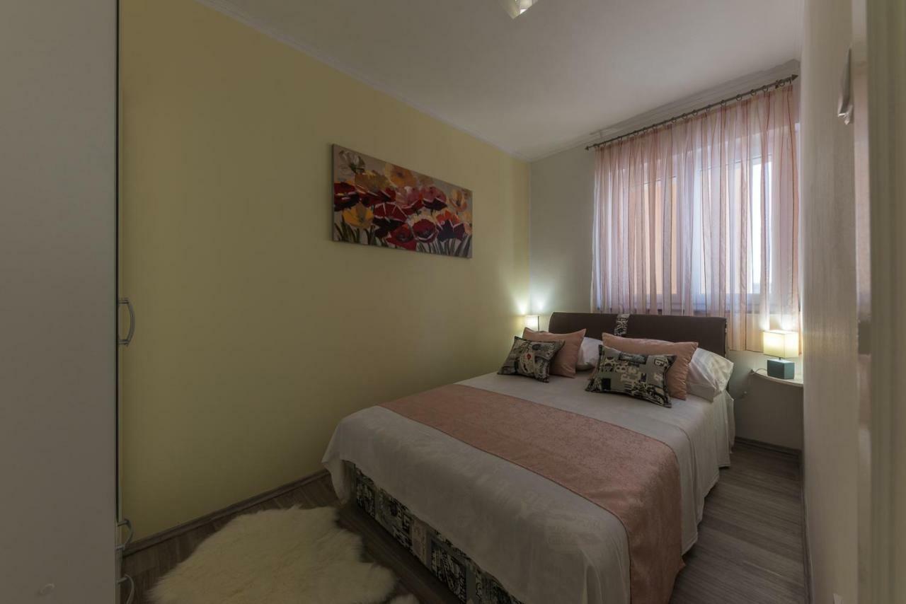 Apartment Danijela II Σίμπενικ Εξωτερικό φωτογραφία